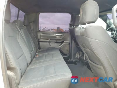 Zdjęcie 10 z 12 samochodu: 2019 RAM 1500 BIG HORN VIN:1C6SRFFT8KN788638 - miniatura