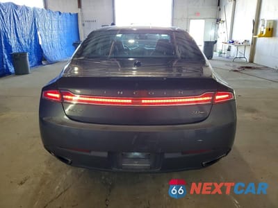 Zdjęcie 6 z 12 samochodu: 2016 LINCOLN MKZ VIN:3LN6L2G91GR618922 - miniatura