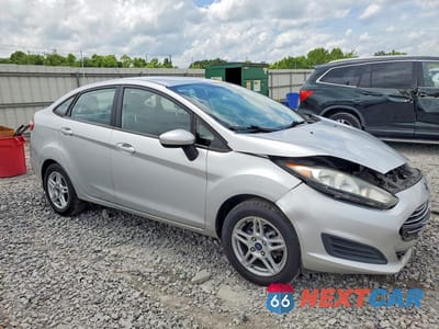 Czwarte zdjęcie samochodu z boku: 2019 FORD FIESTA SE VIN:3FADP4BJ4KM158941 - miniatura