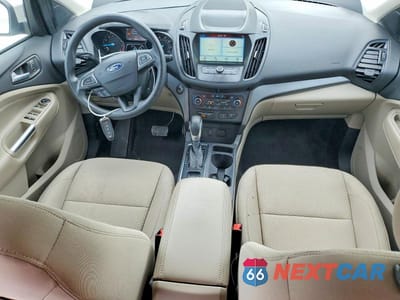 Zdjęcie 8 z 13 samochodu: 2019 FORD ESCAPE SE VIN:1FMCU0GD9KUB99521 - miniatura