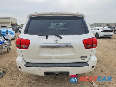 Zdjęcie 6 z 14 samochodu: 2011 TOYOTA SEQUOIA PLATINUM VIN:5TDDW5G18BS043724 - miniatura
