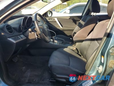 Zdjęcie 7 z 12 samochodu: 2010 MAZDA 3 S VIN:JM1BL1H57A1310616 - miniatura