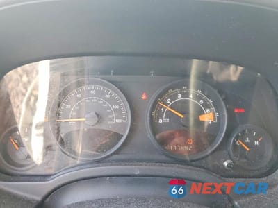 Zdjęcie 9 z 13 samochodu: 2014 JEEP PATRIOT LATITUDE VIN:1C4NJPFA5ED662460 - miniatura