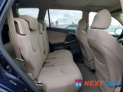 Zdjęcie 11 z 13 samochodu: 2007 TOYOTA RAV4 LIMITED VIN:JTMZK31V776009640 - miniatura