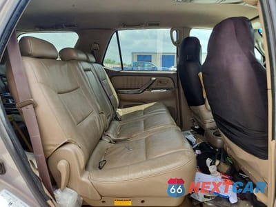 Zdjęcie 11 z 13 samochodu: 2001 TOYOTA SEQUOIA LIMITED VIN:5TDZT38A51S014116 - miniatura