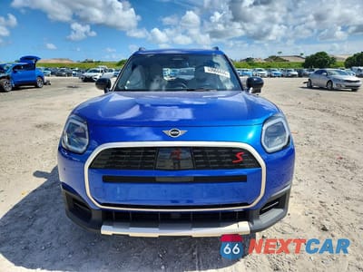 Piąte zdjęcie samochodu w środku: 2025 MINI COUNTRYMAN S ALL4 VIN:WMZ23GA01S7P94282 - miniatura