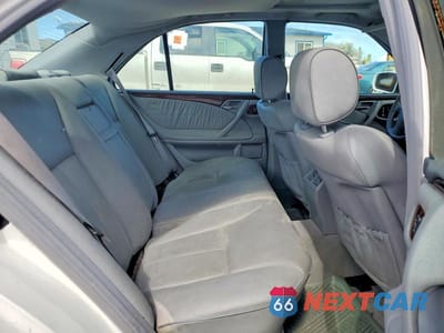 Zdjęcie 10 z 12 samochodu: 2000 MERCEDES-BENZ E 430 VIN:WDBJF70J0YB034491 - miniatura