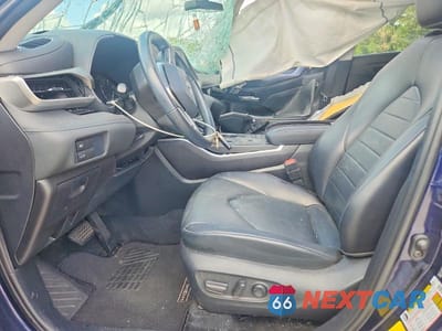 Zdjęcie 7 z 14 samochodu: 2021 TOYOTA HIGHLANDER XLE VIN:5TDGZRAH4MS530343 - miniatura