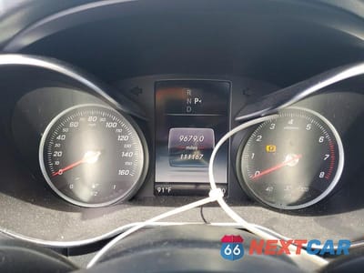Zdjęcie 9 z 13 samochodu: 2016 MERCEDES-BENZ C 300 4MATIC VIN:55SWF4KB8GU172432 - miniatura