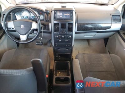 Zdjęcie 8 z 13 samochodu: 2010 DODGE GRAND CARAVAN SXT VIN:2D4RN5D12AR135080 - miniatura