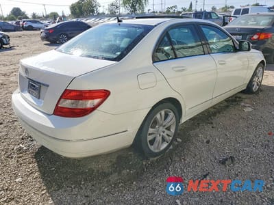 Trzecie zdjęcie samochodu z tyłu: 2009 MERCEDES-BENZ C 300 VIN:WDDGF54X79F241801 - miniatura