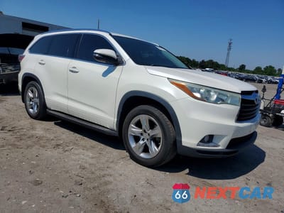 Czwarte zdjęcie samochodu z boku: 2015 TOYOTA HIGHLANDER LIMITED VIN:5TDDKRFH0FS220340 - miniatura