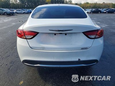 Zdjęcie 6 z 12 samochodu: 2015 CHRYSLER 200 LIMITED VIN:1C3CCCAB6FN637979 - miniatura