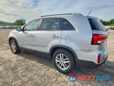Drugie zdjęcie samochodu z przodu: 2015 KIA SORENTO LX VIN:5XYKTCA62FG634529 - miniatura