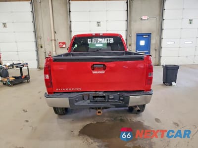 Zdjęcie 6 z 12 samochodu: 2007 CHEVROLET SILVERADO K1500 VIN:2GCFK19Y871623478 - miniatura