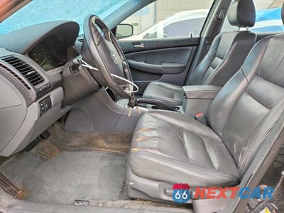 Zdjęcie 7 z 12 samochodu: 2007 HONDA ACCORD EX VIN:1HGCM66827A058358 - miniatura