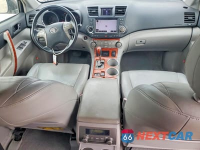 Zdjęcie 8 z 13 samochodu: 2008 TOYOTA HIGHLANDER LIMITED VIN:JTEES42A382108413 - miniatura