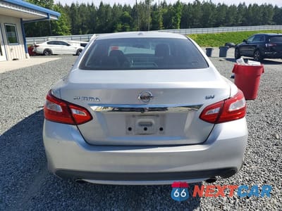 Zdjęcie 6 z 12 samochodu: 2017 NISSAN ALTIMA 2.5 SV VIN:1N4AL3AP8HC206305 - miniatura