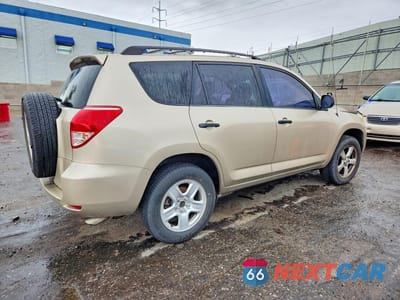 Trzecie zdjęcie samochodu z tyłu: 2008 TOYOTA RAV4 BASE VIN:JTMZD33VX85099669 - miniatura