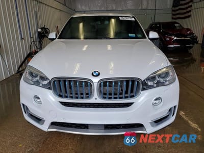Piąte zdjęcie samochodu w środku: 2017 BMW X5 XDR40E VIN:5UXKT0C32H0V97118 - miniatura