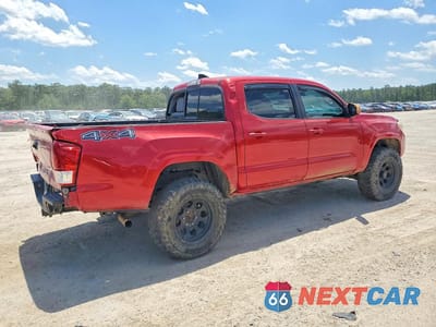 Trzecie zdjęcie samochodu z tyłu: 2018 TOYOTA TACOMA SR V6 VIN:3TMCZ5AN0JM163496 - miniatura