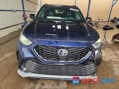 Piąte zdjęcie samochodu w środku: 2025 TOYOTA HIGHLANDER XSE VIN:5TDKDRBH3SS579778 - miniatura