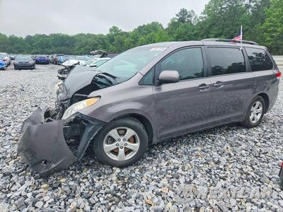 2012 TOYOTA SIENNA LE 5TDKK3DC0CS264653 - główne zdjęcie licytacji z USA - miniatura
