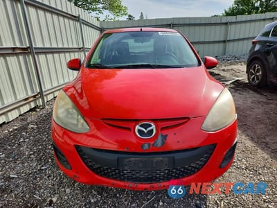 Piąte zdjęcie samochodu w środku: 2012 MAZDA MAZDA2 VIN:JM1DE1KYXC0141559 - miniatura