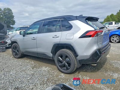 Drugie zdjęcie samochodu z przodu: 2020 TOYOTA RAV4 XSE VIN:4T3EWRFV2LU003977 - miniatura