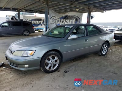 2000 LEXUS ES 300 JT8BF28GXY5102701 - główne zdjęcie licytacji z USA - miniatura