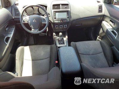 Zdjęcie 8 z 14 samochodu: 2018 MITSUBISHI OUTLANDER SPORT ES VIN:JA4AP3AU7JZ009367 - miniatura