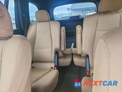 Zdjęcie 10 z 13 samochodu: 2025 MERCEDES-BENZ GLS 450 4MATIC VIN:4JGFF5KE8SB494674 - miniatura