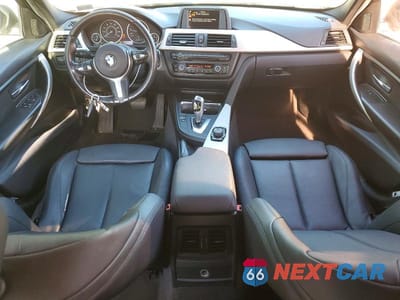 Zdjęcie 8 z 12 samochodu: 2015 BMW 320 I VIN:WBA3B1C53FK141059 - miniatura