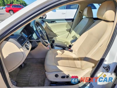 Zdjęcie 7 z 12 samochodu: 2012 VOLKSWAGEN PASSAT SE VIN:1VWBP7A34CC059476 - miniatura