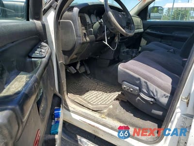 Zdjęcie 8 z 12 samochodu: 2005 DODGE RAM 2500 ST VIN:3D7KS28C15G712670 - miniatura