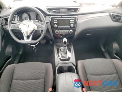 Zdjęcie 8 z 14 samochodu: 2018 NISSAN ROGUE SPORT S VIN:JN1BJ1CR8JW208571 - miniatura
