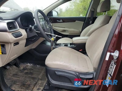 Zdjęcie 7 z 13 samochodu: 2017 KIA SORENTO LX VIN:5XYPGDA32HG264255 - miniatura