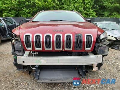 Piąte zdjęcie samochodu w środku: 2016 JEEP CHEROKEE SPORT VIN:1C4PJLAB3GW239692 - miniatura