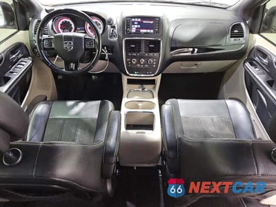 Zdjęcie 8 z 13 samochodu: 2020 DODGE GRAND CARAVAN SXT VIN:2C4RDGCG9LR206831 - miniatura