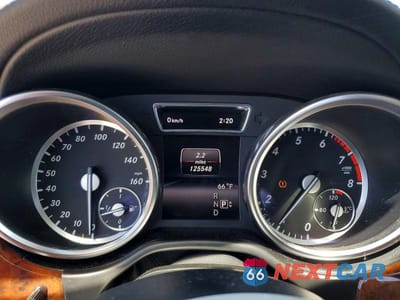 Zdjęcie 9 z 13 samochodu: 2014 MERCEDES-BENZ ML 550 4MATIC VIN:4JGDA7DB6EA308290 - miniatura