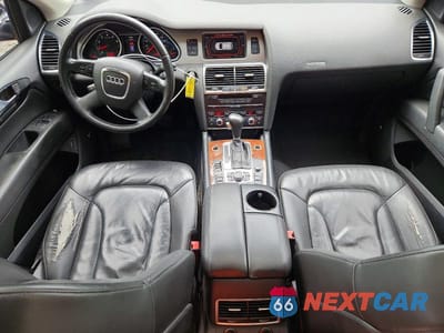 Zdjęcie 8 z 13 samochodu: 2009 AUDI Q7 3.6 QUATTRO VIN:WA1AY74L09D023501 - miniatura
