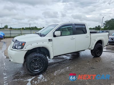 2012 NISSAN TITAN SV 1N6BA0ECXCN330984 - główne zdjęcie licytacji z USA - miniatura