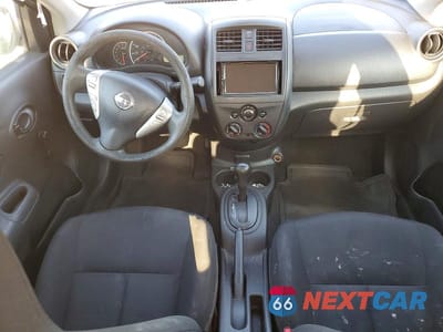 Zdjęcie 8 z 13 samochodu: 2017 NISS VERSA VIN:3N1CN7AP7HL821598 - miniatura