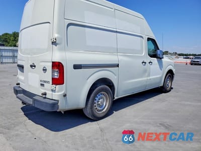 Trzecie zdjęcie samochodu z tyłu: 2014 NISSAN NV 2500 HD S VIN:1N6AF0LX9EN103792 - miniatura