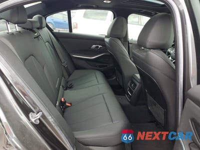 Zdjęcie 10 z 12 samochodu: 2021 BMW 330XI VIN:3MW5R7J01M8B55734 - miniatura