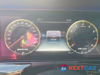Zdjęcie 9 z 13 samochodu: 2018 MERCEDES-BENZ E 63 AMG-S VIN:WDDZF8KBXJA270759 - miniatura