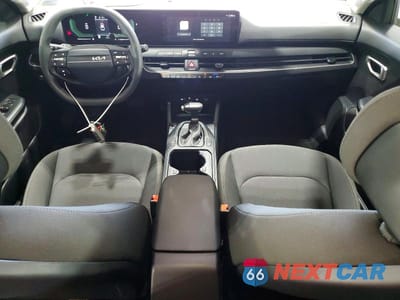 Zdjęcie 8 z 12 samochodu: 2026 KIA K4 LXS VIN:3KPFT4DE8TE274511 - miniatura