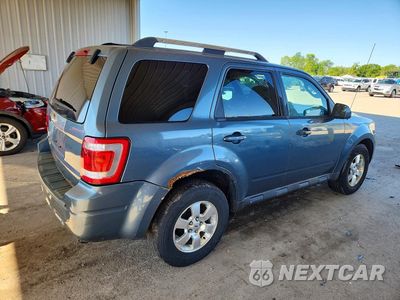 Trzecie zdjęcie samochodu z tyłu: 2011 FORD ESCAPE LIMITED VIN:1FMCU9E74BKB36193 - miniatura