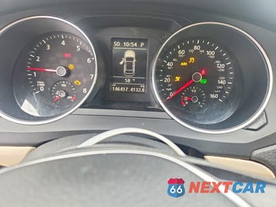 Zdjęcie 9 z 12 samochodu: 2015 VOLKSWAGEN JETTA SE VIN:3VWD17AJ2FM337593 - miniatura
