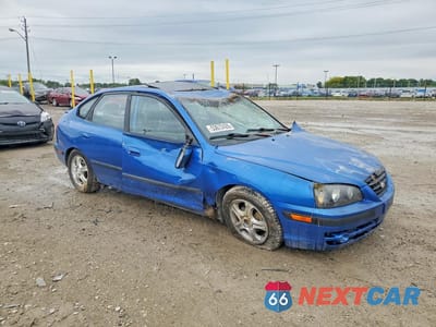 Czwarte zdjęcie samochodu z boku: 2005 HYUNDAI ELANTRA GLS VIN:KMHDN56D25U138421 - miniatura